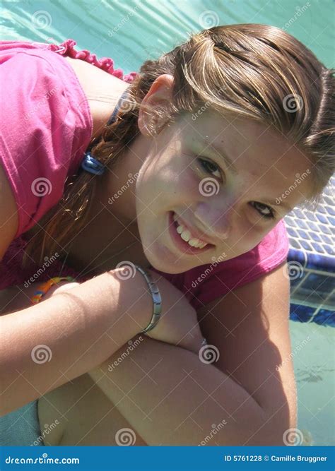 Tweens At The Pool