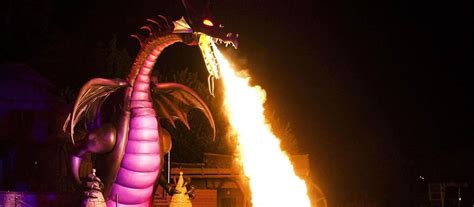 Disneyland's Fantasmic! Now Targeting Spring 2024 Return, Will Exclude Dragon - LaughingPlace.com