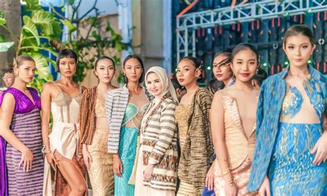 Tenun Talam Pesawaran Melenggang Di Bali Fashion Parade 2024