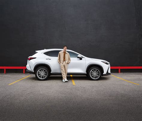 2026 Lexus NX Hybrid - Lindsay Lexus of Alexandria