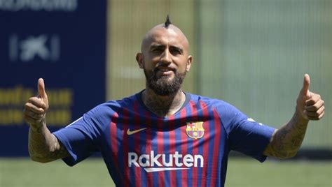 Arturo Vidal Claims That 'Street Footballer' Background Gives Him Drive ...