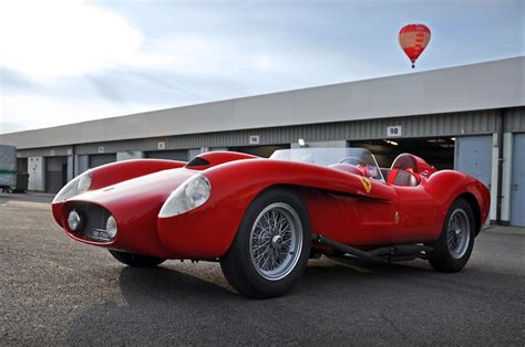 Shot Of The Day. Ferrari 250 Testa Rossa - crankandpiston.com