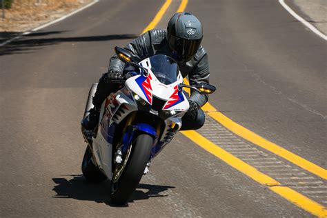 2023 Honda CBR1000RR-R SP Fireblade 30th Anniversary Review - Cycle News