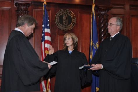 Nkys Joy Kramer Sworn In As Chief Judge Of Kentucky Court Of Appeals