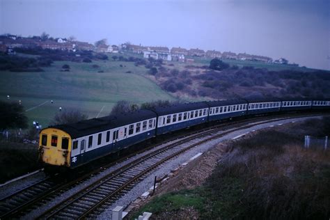 1018 Hasting Line Narrow Bodied Class 202 6l Demu 1018  Flickr