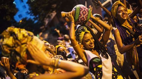 Em Belo Horizonte Bloco Afro Angola Janga Completa 7 Anos Arrastando