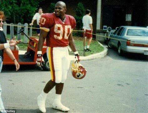 Terry Crews when he played Football (1995) : r/OldSchoolCool