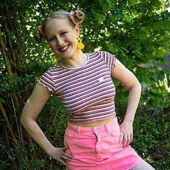 Lucy Muse Babe Page Watch This Adult Model On FreeOnes