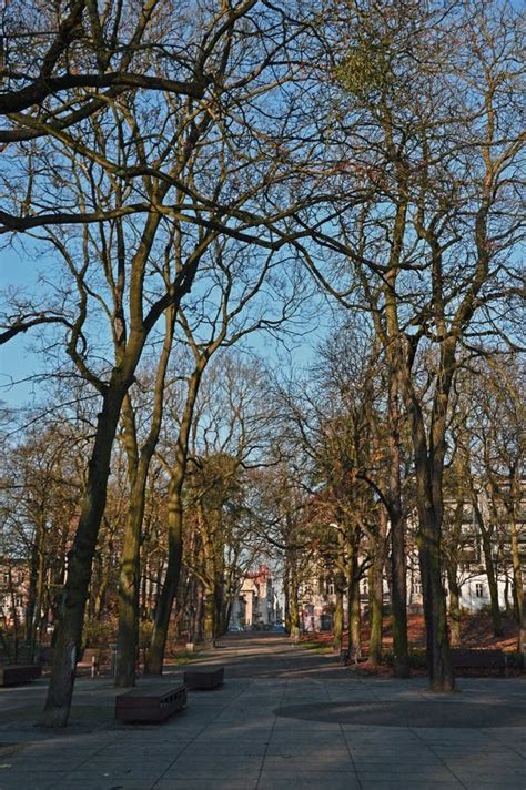 Naked Alley Stock Photos Free Royalty Free Stock Photos From Dreamstime