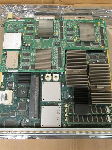 Cisco WS-SVC-FWM-1 CATALYST 6500 Firewall Services Security Switch Module