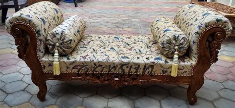 Best Quality Handmade Traditional Style Sofa Set YT-143