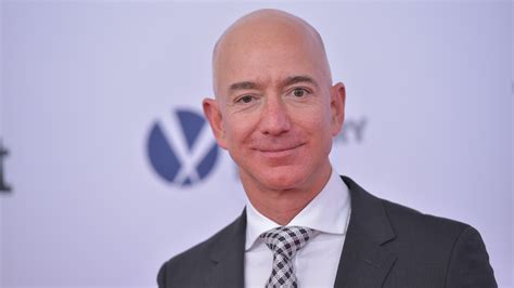 Jeff Bezos Net Worth Reaches 105 1 Billion