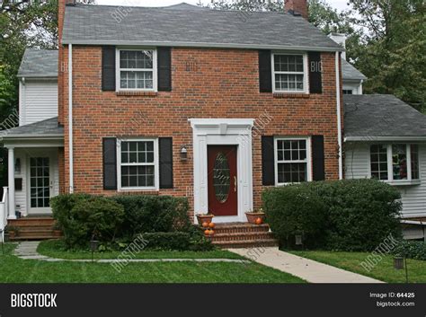 Brick Colonial House Image & Photo (Free Trial) | Bigstock