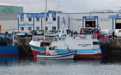 Solidarité Pêche Nouveau navire et projet de bateau dispensaire Le