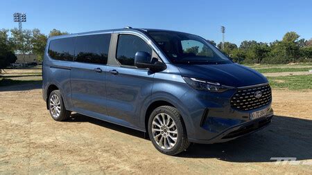 Probamos La Ford Tourneo Custom Una Furgoneta Con Alma De Coche Y