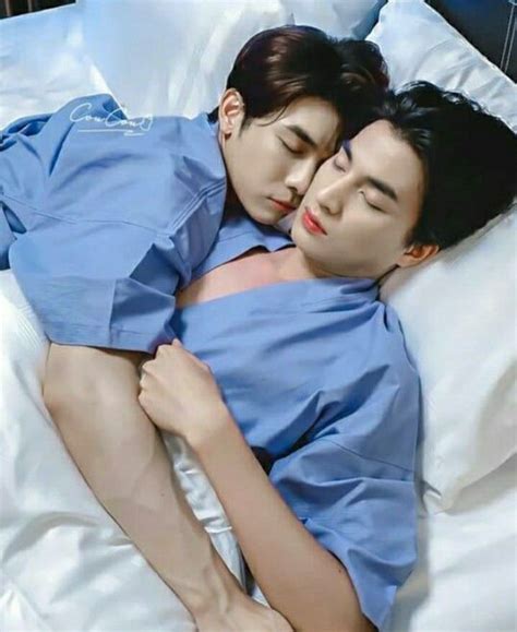 Pin by Tânia Regina Silva de LIma on BL MewGulf 1 Tharn e Type Cute gay couples Poses