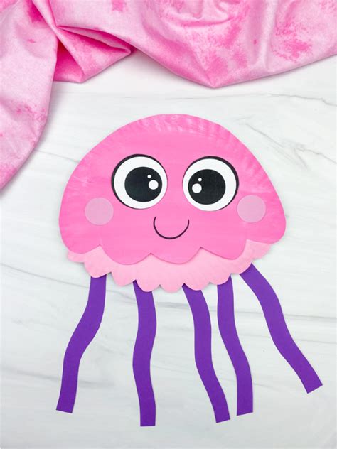 Fun + Easy Jellyfish Paper Plate Craft For Kids [Free Template]