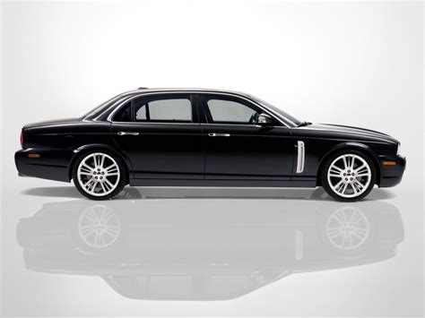 Jaguar XJ Portfolio - 2009