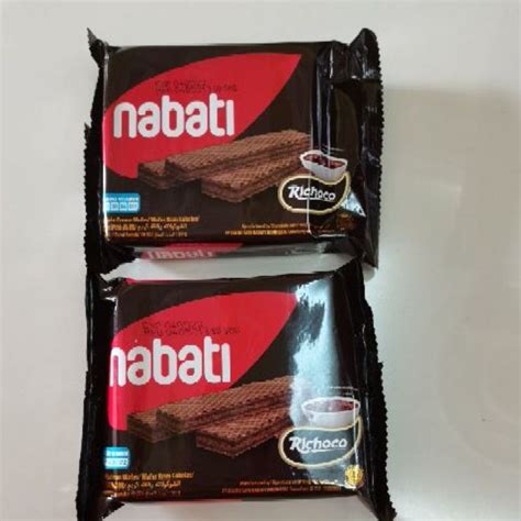 Nabati Richoco Chocolate Cream Wafer 50g Wafer Krim Cokelat Shopee