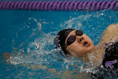 Amherst Tops Middlebury In Swimming And Diving Home Opener Flickr