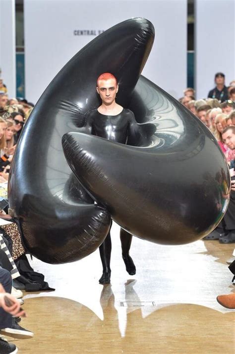 Crazy Fashion Show Outfits To Prove Why Not Everyone Should Follow Trends