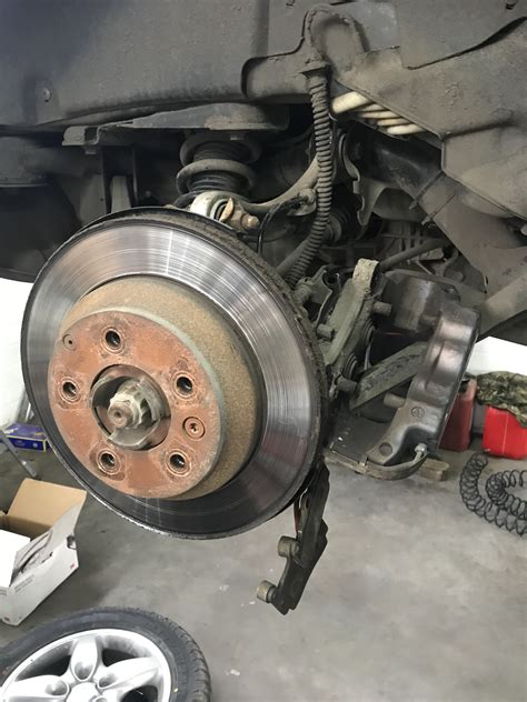 Замена задних тормозных дисков + колодки Порше Кайен 955 — Porsche ...