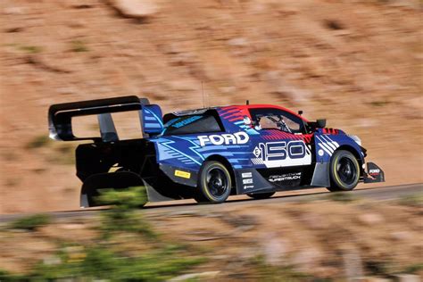 Pikes Peak 2024 Gran Triunfo De Romain Dumas Con La Ford F 150 Lightning Supertruck Ev