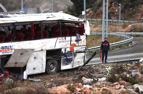 9 kişinin öldüğü kazada yaralananların anlattıkları kan dondurdu Şoför