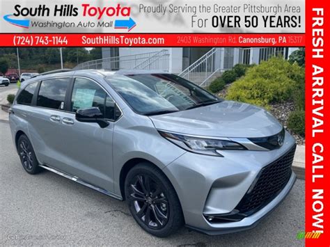 2022 Celestial Silver Metallic Toyota Sienna Xse Hybrid 142992342