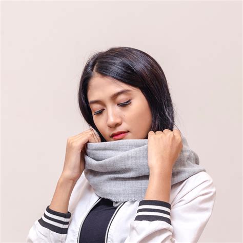 Jasa Foto Produk dengan Model | Kualitas Terbaik untuk Bisnis Anda Jasa