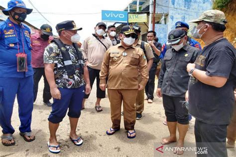 Dinas PUPR Kalteng Bangun Posko Di Daerah Terendam Banjir ANTARA News