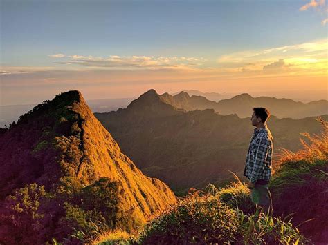 Keindahan Menakjubkan Puncak Natas Angin Gunung Muria Ariwara