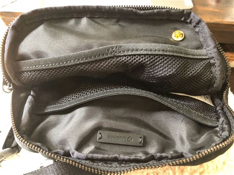 Lululemon Everywhere Belt Bag 1l Review My 1 Essential Accessory