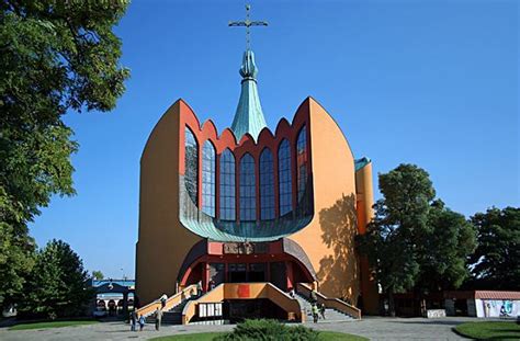 Jeszcze nie zabytki ale już cenne Wrocławskie budynki PRL u ZDJĘCIA