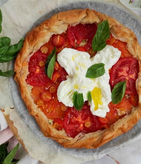 Galette de filo con tomate y melocotón RootsandCook