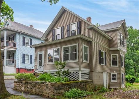 Accessible Homes In Main South Worcester Ma Redfin