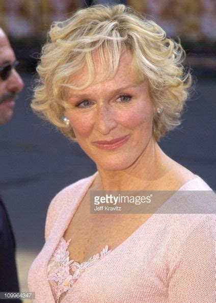 Glenn Close Short Wavy Hair Short Curly Haircuts Grey Curly Hair