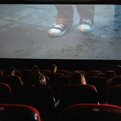 Experience The Best Movie Theatres In Sri Lanka Wowtovisit