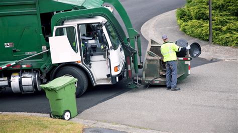 Norfolk To Resume Yard Bulk Waste Collection Pick Up