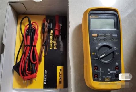 Fluke Ii Rugged Ip Digital Multimeter New Ebay