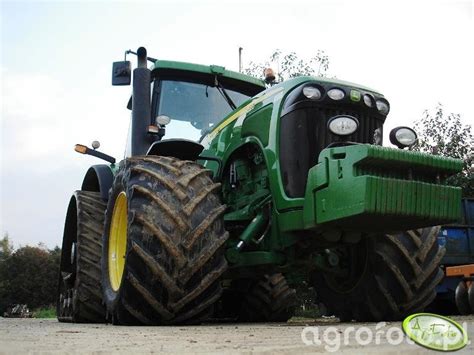 Obraz Traktor JD 8520 Half Track Id 41515 Galeria Rolnicza Agrofoto