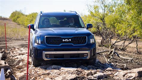 2024 Kia Telluride Photos: Interior, Exterior, and Videos
