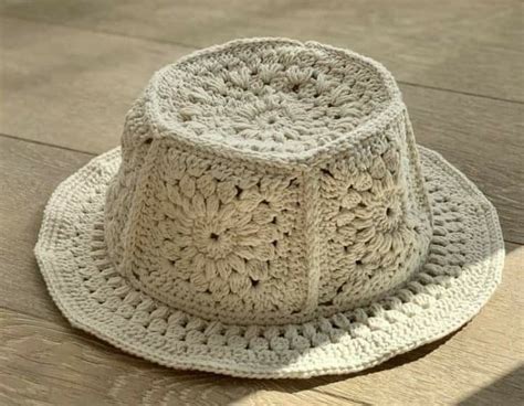 Pin On GORROS TEJIDOS Crochet Hats Crochet Accessories Crochet