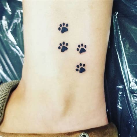 #pawprinttattoo #dogtattoo #pawprinttattoos #ankletattoo | Mini tattoos ...