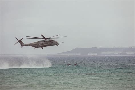 Dvids Images St Meu Conducts Helocasting Image Of