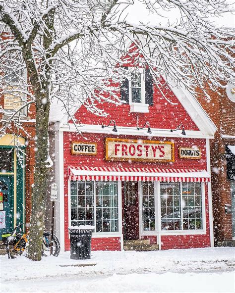 Best Places For Christmas In The Usa Festive Vacation Destinations