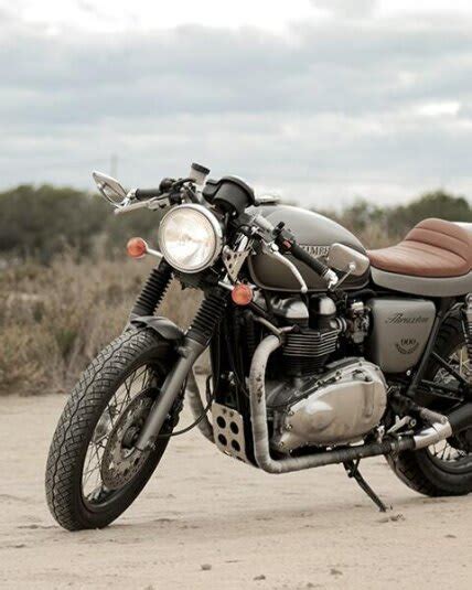 Moto Triumph Thruxton 900 Estilo Café Racer | Reviewmotors.co