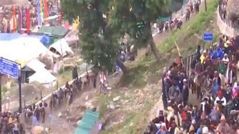 First Batch Of Amarnath Pilgrims Begins Journey Towards Cave Shrine