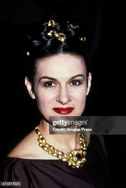Paloma Picasso Photos and Premium High Res Pictures - Getty Images