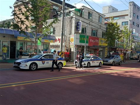 수원시 권선구 수원서부경찰서와 어린이보호구역 불법주정차 합동 단속 뉴스피크